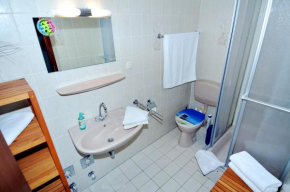 Weidestr 12a